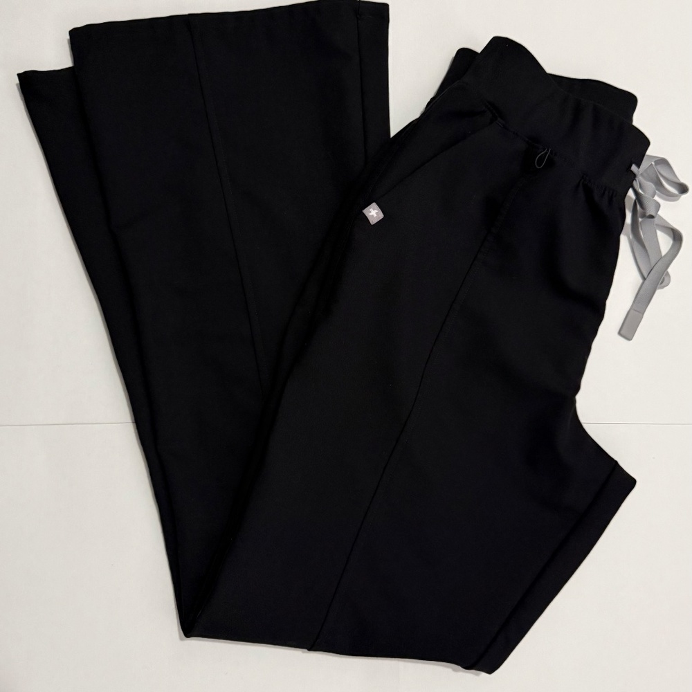 Black Figs Scrub pants